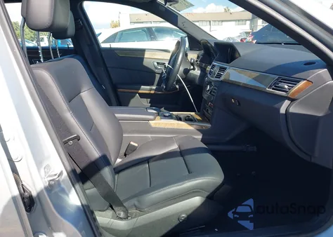 2011 Mercedes-Benz E 350 4Matic из США, поврежденный, VIN WDDHF8HB6BA355778